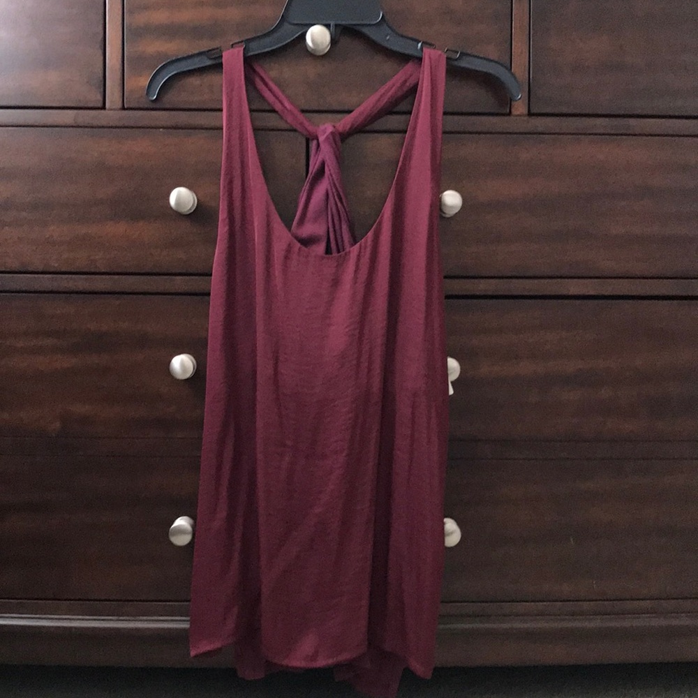 NWT Trouve Twist Back Tank - M